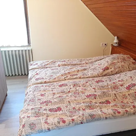 Gyopar Gyoengye Apartmanhaz Orosháza