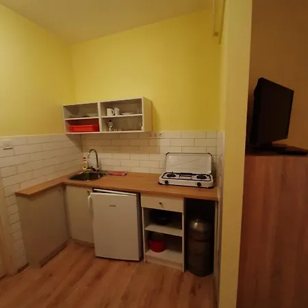 Apartament Gyopar Gyoengye Apartmanhaz Orosháza